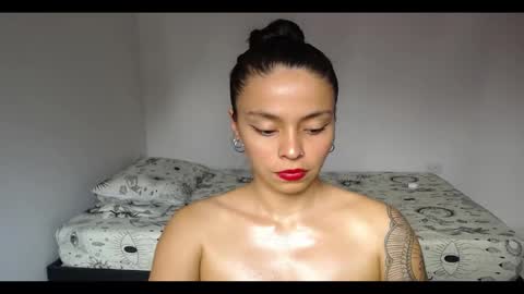 Snapshot of lana_roman chatting on 01.15.25 Lana ROMAN online show from 01.15.25