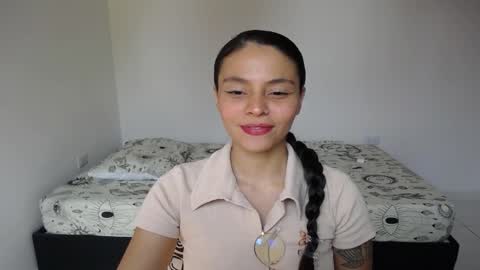 Snapshot of lana_roman chatting on 01.20.25 Lana ROMAN online show from 01.20.25