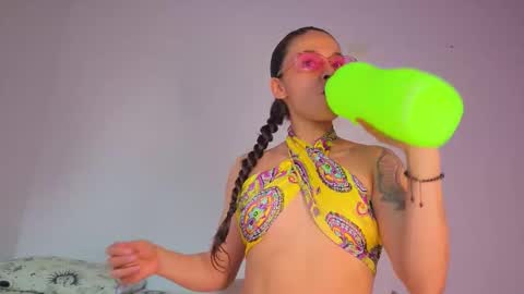 Snapshot of lana_roman chatting on 02.12.26 Lana ROMAN online show from 02.12.26