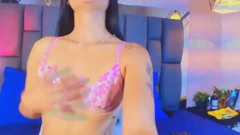 Vanessa  online show from 07.25.26