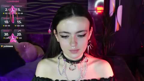 Snapshot of lana_soft chatting on 11.17.25 Miss Lana online show from 11.17.25