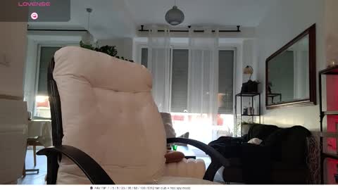 Snapshot of lana_the_virus chatting on 01.06.26 Lana The Virus online show from 01.06.26