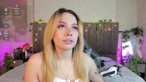 Lana online show from 02.15.26