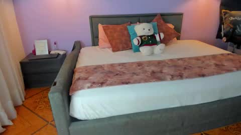 Lana Blake online show from 03.12.26