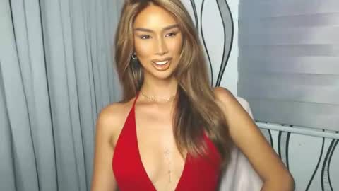 Snapshot of lanadel_hilton chatting on 01.26.25 Lana online show from 01.26.25