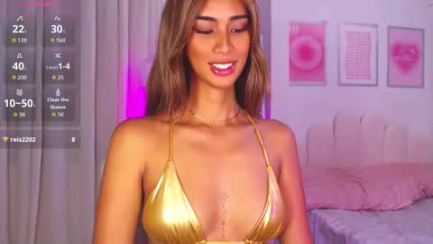 Snapshot of lanadel_hilton chatting on 09.28.25 Lana online show from 09.28.25