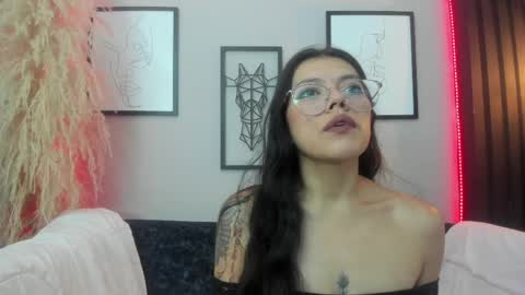 Lana online show from 04.19.26