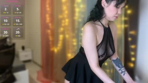LanaDreamX online show from 05.12.26