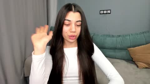 Snapshot of lanalandd chatting on 11.09.25 Lana online show from 11.09.25