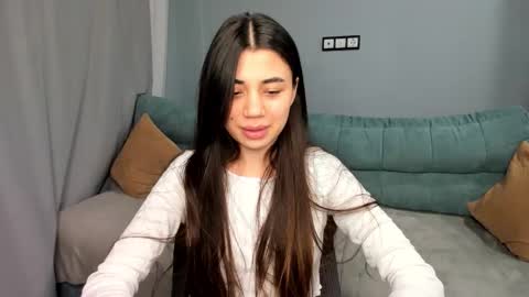 Snapshot of lanalandd chatting on 11.14.25 Lana online show from 11.14.25