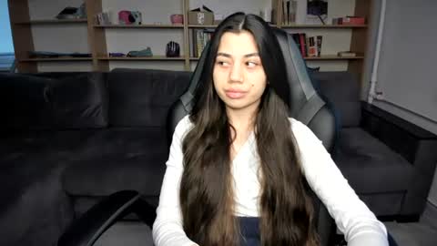 Snapshot of lanalandd chatting on 07.10.26 Lana online show from 07.10.26
