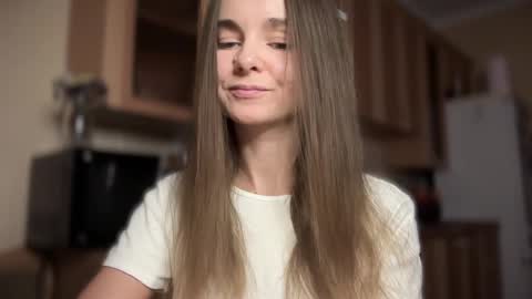 Lana online show from 12.06.24