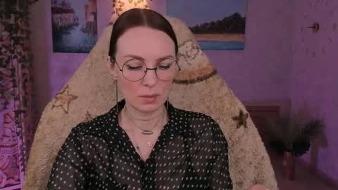 Snapshot of lanaradiance chatting on 05.09.26 Lana Radiance online show from 05.09.26