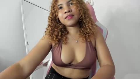 Lana  online show from 01.25.25