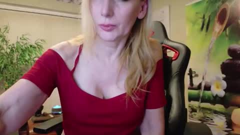 Lana online show from 03.27.26