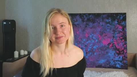 LanaviSmith online show from 10.17.25