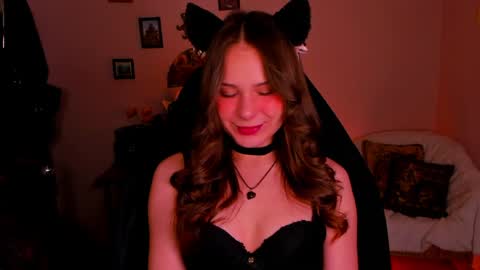 LanaXStar online show from 05.11.26