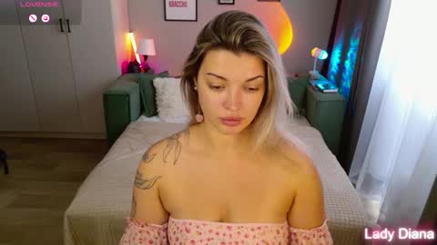 Snapshot of lancastermiss chatting on 10.10.25 LancasterMiss online show from 10.10.25