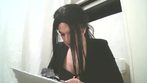Megan Brookes online show from 01.06.25