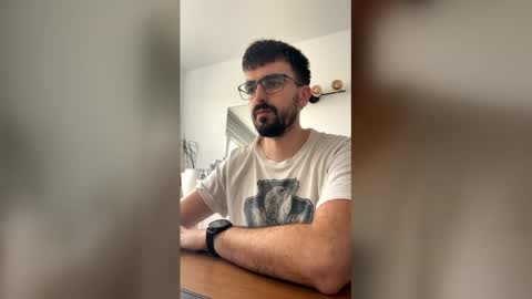 lander920612 online show from 03.04.26