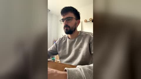 lander920612 online show from 04.01.26