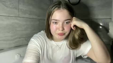 lanelizzie348 online show from 04.08.26