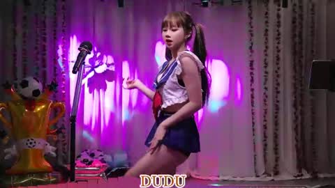 lankwaifong_cindy online show from 06.23.26