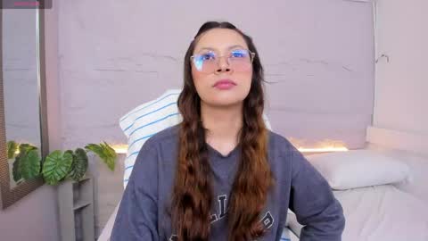 Lanna online show from 04.27.26