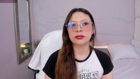 Lanna online show from 04.30.26