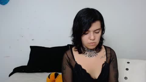 Snapshot of lannie_gonzales chatting on 01.15.25 LANNIE   online show from 01.15.25