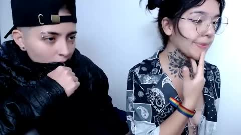 Snapshot of lannie_gonzales chatting on 02.19.25 LANNIE   online show from 02.19.25