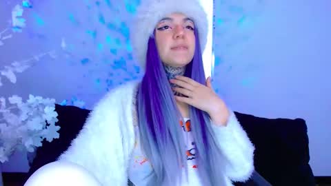 Snapshot of lannie_gonzales chatting on 10.05.25 LANNIE   online show from 10.05.25