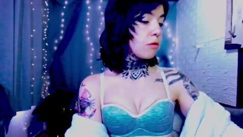 LANNIE   online show from 03.19.26