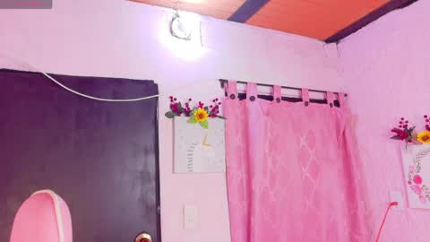 LARA online show from 04.24.26