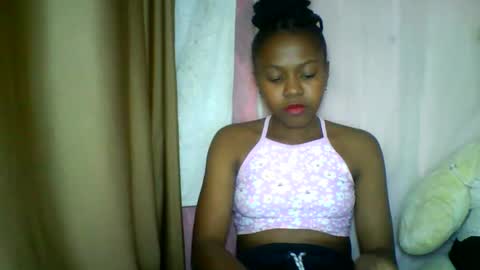 lara_belle online show from 05.19.26
