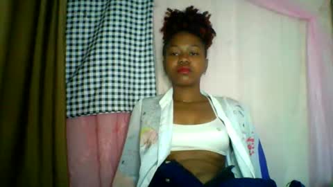 lara_belle online show from 05.31.26