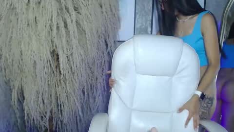 Lara online show from 10.06.25