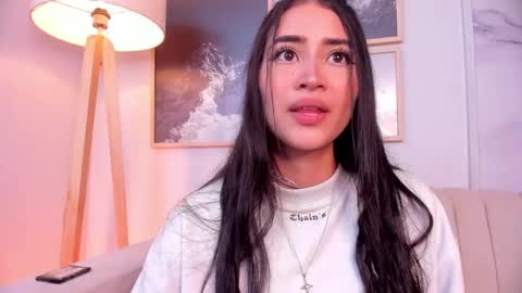 Snapshot of lara_madisson chatting on 02.18.25 Lara Madisson online show from 02.18.25