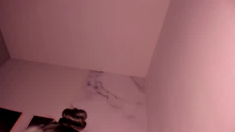 Snapshot of lara_madisson chatting on 09.19.25 Lara Madisson online show from 09.19.25