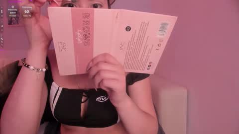 Snapshot of lara_madisson chatting on 09.25.25 Lara Madisson online show from 09.25.25