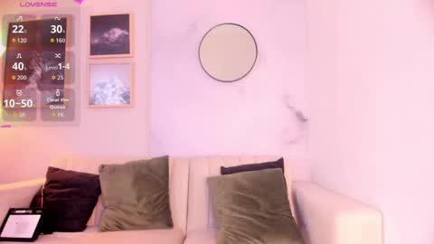 Snapshot of lara_madisson chatting on 09.26.25 Lara Madisson online show from 09.26.25