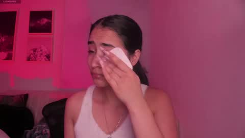 Snapshot of lara_madisson chatting on 10.01.25 Lara Madisson online show from 10.01.25