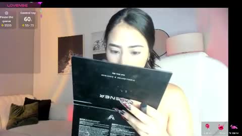 Snapshot of lara_madisson chatting on 08.04.26 Lara Madisson online show from 08.04.26