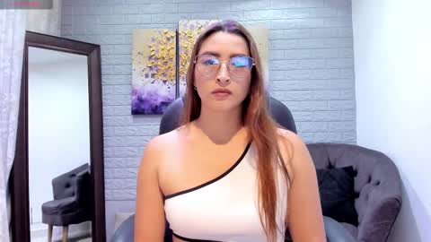 Snapshot of lara_martin chatting on 02.16.26 700 200 online show from 02.16.26