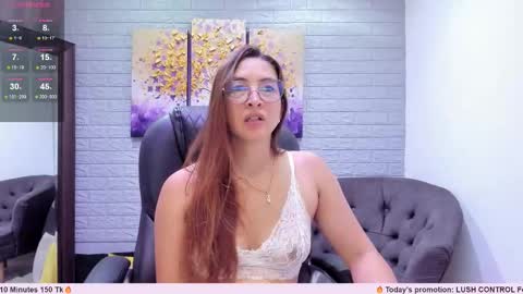 Snapshot of lara_martin chatting on 02.26.26 700 200 online show from 02.26.26