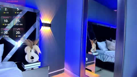 Lara online show from 02.27.25