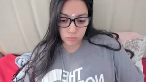 Snapshot of laracamille chatting on 02.08.26 lara online show from 02.08.26