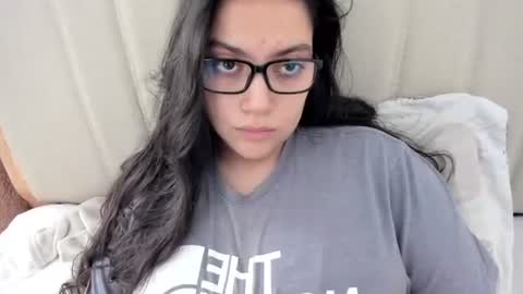 Snapshot of laracamille chatting on 02.27.26 lara online show from 02.27.26