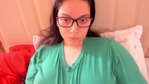 lara online show from 04.21.26