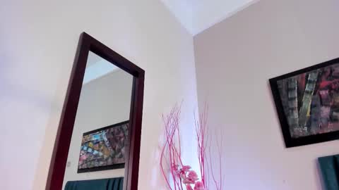  Lara Gold  online show from 02.04.26